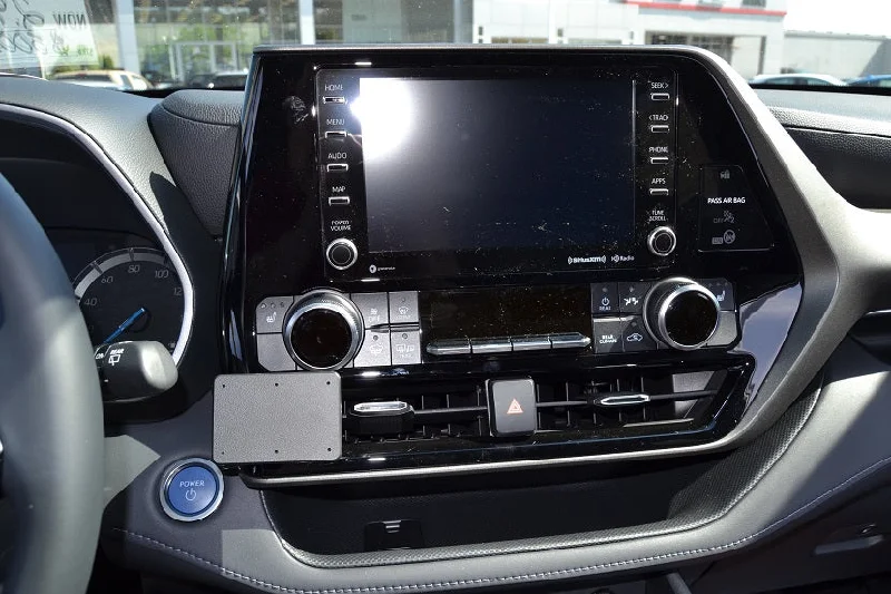 Center Dash Mount for Toyota Highlander